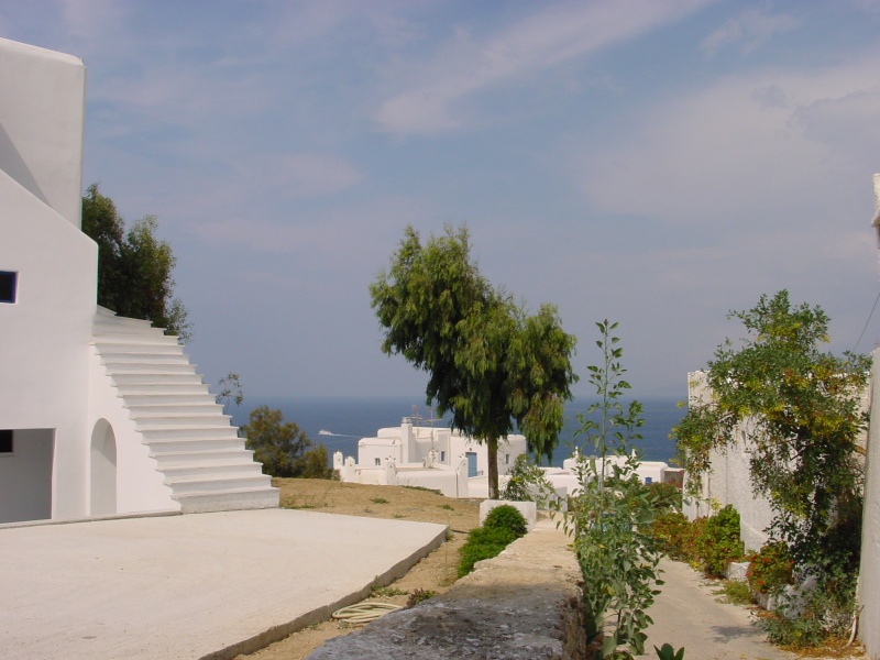 Mykonos Fussweg nach Mikonos.JPG -                                